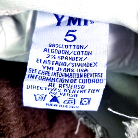 NWT, YMI Grey Floral Camo Cutoff Jean Shorts - Picture 8 of 10